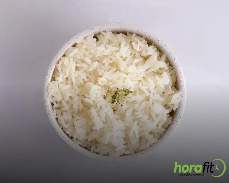 Comparação da tabela nutricional do arroz branco com outros grãos