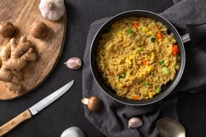 Risoto de Frango Cremoso com Cogumelos e Espinafre