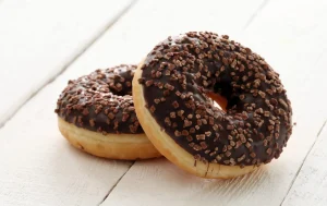 Rosquinha de Chocolate: Delícias Low Carb com Amêndoas e Cacau